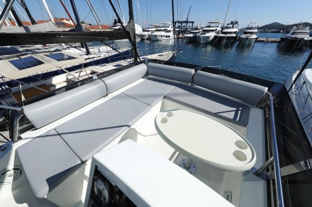 Cobra Yachts Futura 40 Grand Horizon Nanda