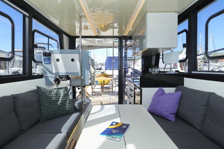 Cobra Yachts Futura 40 Grand Horizon Nanda