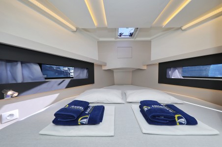 Cobra Yachts Futura 40 Grand Horizon Nanda