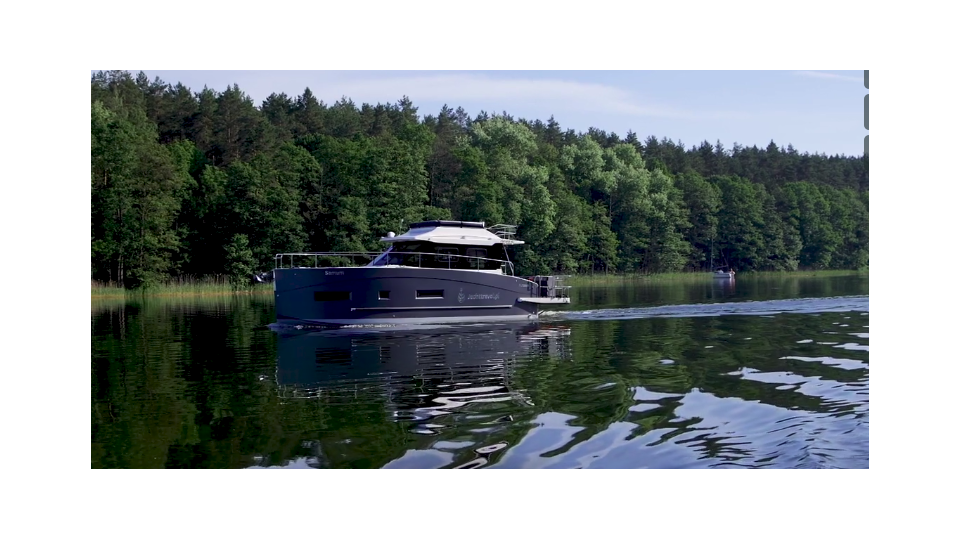 Cobra Yachts Futura 40 Grand Horizon Nanda*