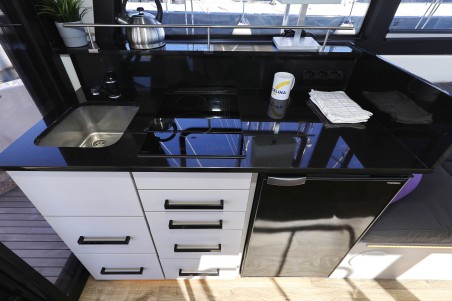 Cobra Yachts Futura 40 Grand Horizon Nanda*