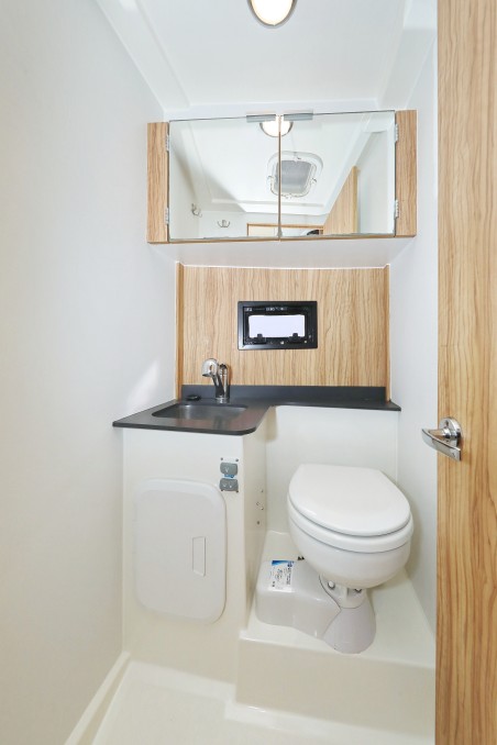 Futura 40 Grand Horizon | Yacht Charter Croatia | Travelboat