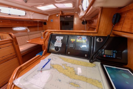 Bavaria Yachtbau Bavaria 33 Cruiser Dišpet