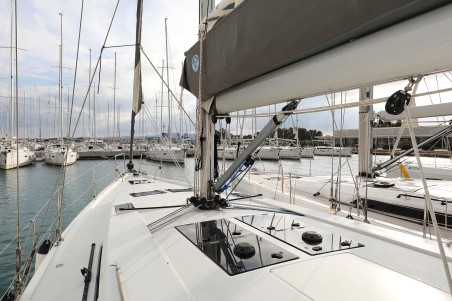 Hanse 455 | Yacht Charter Croatia | Travelboat