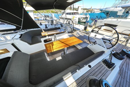 Hanse Yachts Hanse 575 - 3 + 1 cab. Vidar