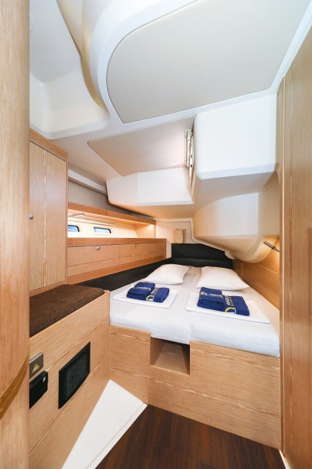 Hanse Yachts Hanse 575 - 3 + 1 cab. Vidar