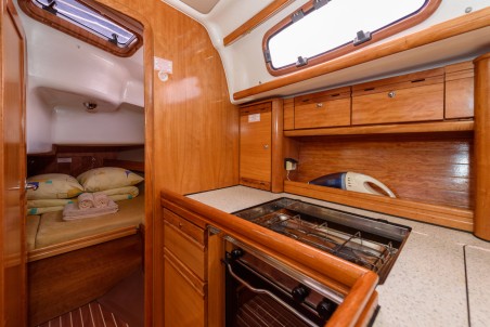 Bavaria Yachtbau Bavaria 37 Cruiser Katarina