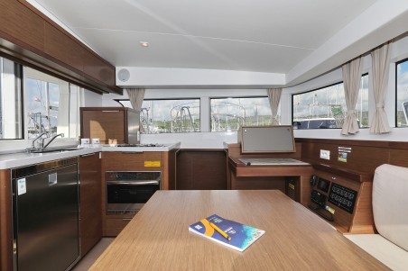 Lagoon 40 - 4 + 2 cab | Czarter jachtu Chorwacja | Travelboat
