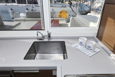 Lagoon 40 - 4 + 2 cab | Czarter jachtu Chorwacja | Travelboat