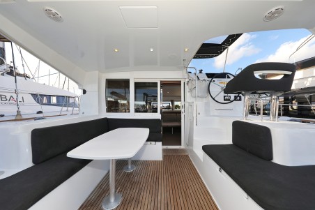 Lagoon-Bénéteau Lagoon 40 - 4 + 2 cab Mars