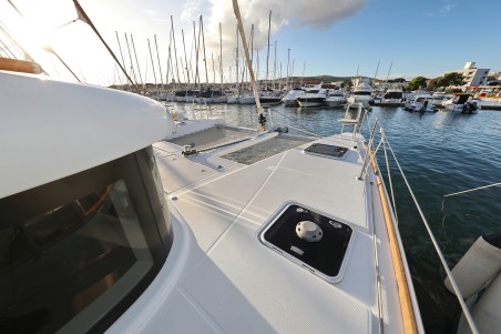 Lagoon-Bénéteau Lagoon 40 - 4 + 2 cab Mars