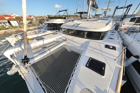 Lagoon-Bénéteau Lagoon 40 - 4 + 2 cab Mars