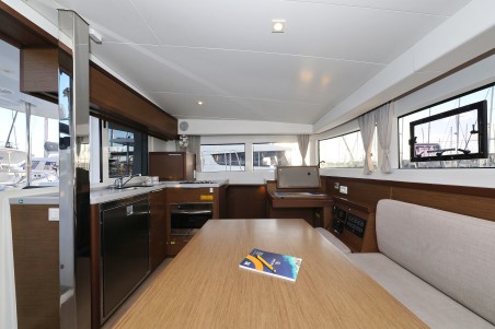 Lagoon-Bénéteau Lagoon 40 - 4 + 2 cab Mars
