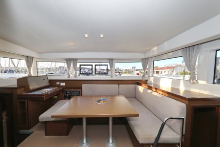 Lagoon-Bénéteau Lagoon 40 - 4 + 2 cab Mars