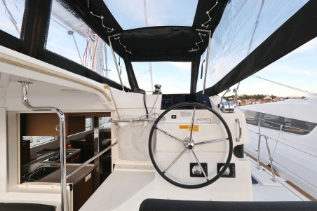 Lagoon-Bénéteau Lagoon 40 - 4 + 2 cab Venus