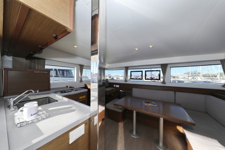 Lagoon-Bénéteau Lagoon 40 - 4 + 2 cab Wild Cat