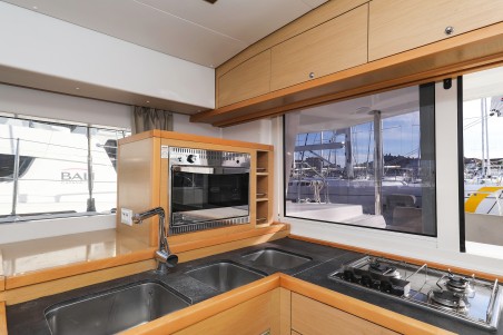 Lagoon-Bénéteau Lagoon 400 S2 - 4 + 2 cab. First Choice