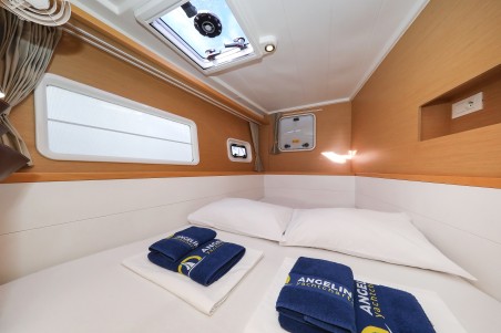 Lagoon-Bénéteau Lagoon 400 S2 - 4 + 2 cab. First Choice