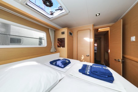 Lagoon-Bénéteau Lagoon 400 S2 - 4 + 2 cab. First Choice