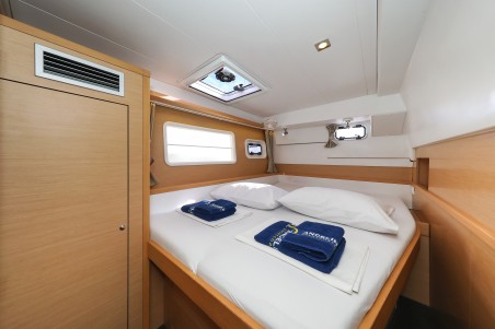 Lagoon-Bénéteau Lagoon 400 S2 - 4 + 2 cab. First Choice