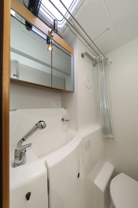 Lagoon-Bénéteau Lagoon 400 S2 - 4 + 2 cab. First Choice