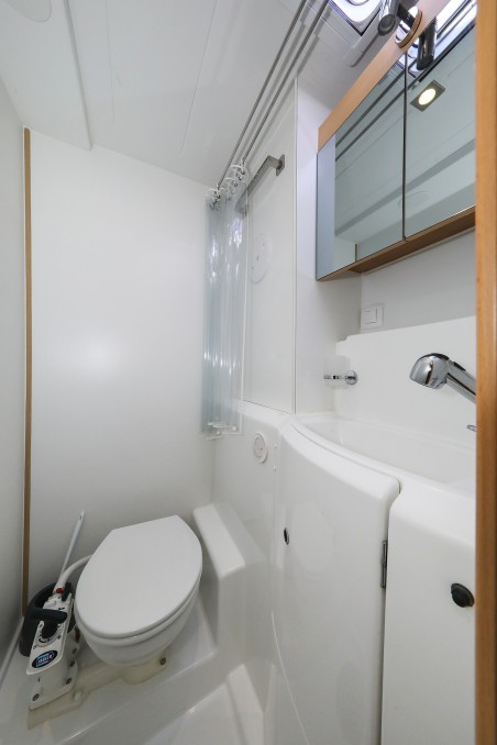 Lagoon-Bénéteau Lagoon 400 S2 - 4 + 2 cab. First Choice