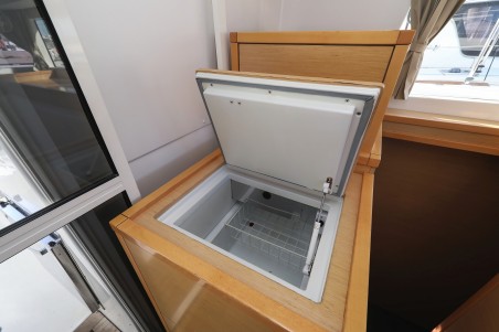 Lagoon-Bénéteau Lagoon 400 S2 - 4 + 2 cab. First Choice