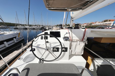 Lagoon-Bénéteau Lagoon 400 S2 - 4 + 2 cab. Kinga V