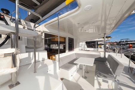 Lagoon 400 S2 | Czarter jachtu Chorwacja | Travelboat