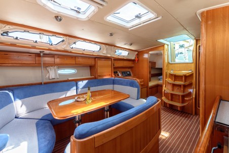 Bavaria Yachtbau Bavaria 40 Cruiser Sugar Bunny