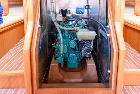 Bavaria Yachtbau Bavaria 40 Cruiser Sugar Bunny