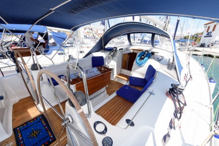 Bavaria Yachtbau Bavaria 42 Cruiser Blue Queen