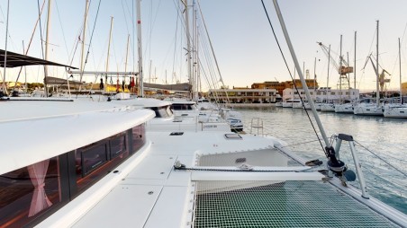 Lagoon-Bénéteau Lagoon 42 - 4 + 2 cab. Best Friends I