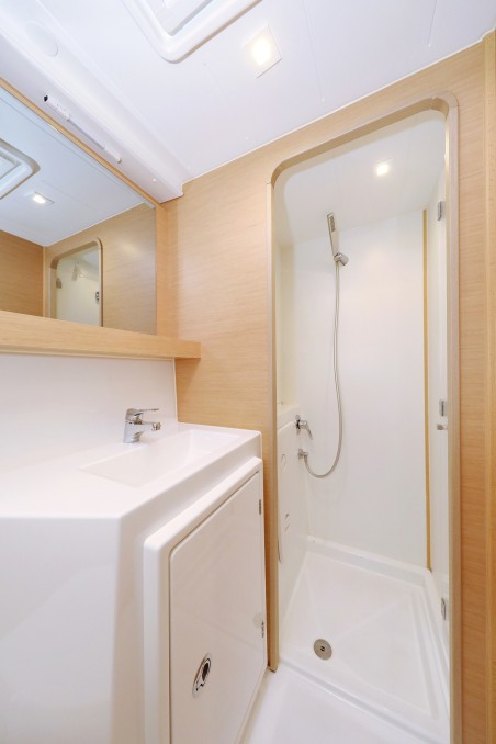 Lagoon-Bénéteau Lagoon 42 - 4 + 2 cab. Demi Doux