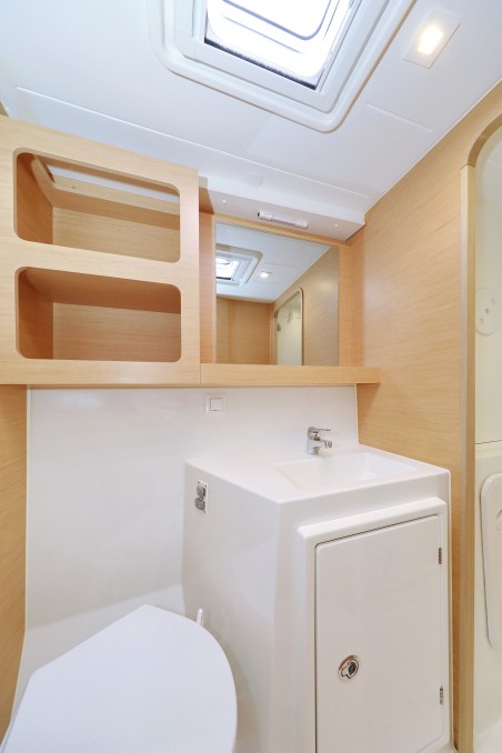 Lagoon-Bénéteau Lagoon 42 - 4 + 2 cab. Demi Doux