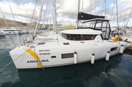 Lagoon-Bénéteau Lagoon 42 - 4 + 2 cab. Demi Doux