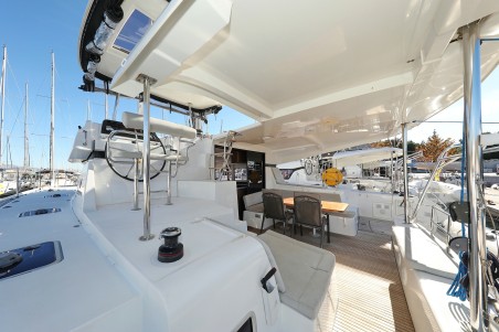 Lagoon-Bénéteau Lagoon 42 - 4 + 2 cab. Easy Course