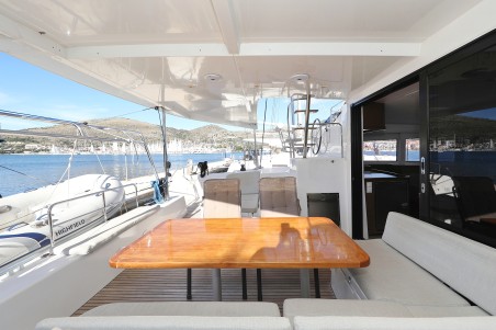 Lagoon-Bénéteau Lagoon 42 - 4 + 2 cab. Easy Course