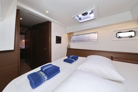 Lagoon-Bénéteau Lagoon 42 - 4 + 2 cab. Easy Course