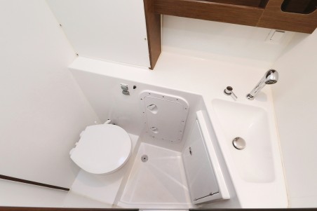 Lagoon-Bénéteau Lagoon 42 - 4 + 2 cab. Easy Course