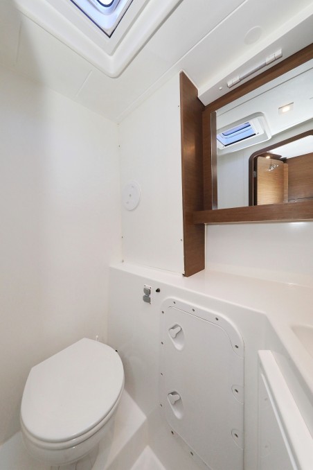 Lagoon-Bénéteau Lagoon 42 - 4 + 2 cab. Easy Course