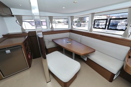 Lagoon-Bénéteau Lagoon 42 - 4 + 2 cab. Media Luna