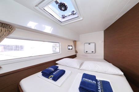 Lagoon-Bénéteau Lagoon 42 - 4 + 2 cab. Media Luna