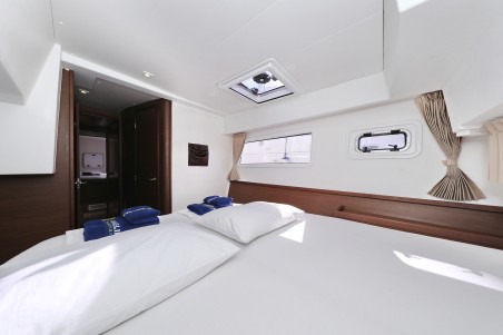 Lagoon-Bénéteau Lagoon 42 - 4 + 2 cab. Media Luna