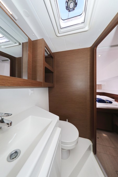 Lagoon-Bénéteau Lagoon 42 - 4 + 2 cab. Media Luna