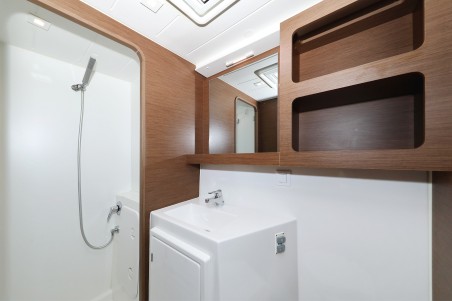 Lagoon-Bénéteau Lagoon 42 - 4 + 2 cab. Media Luna