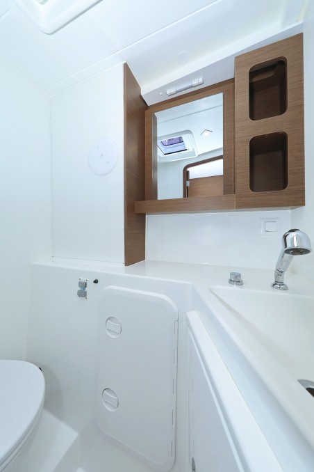 Lagoon-Bénéteau Lagoon 42 - 4 + 2 cab. Media Luna