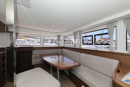 Lagoon 42 | Czarter jachtu Chorwacja | Travelboat