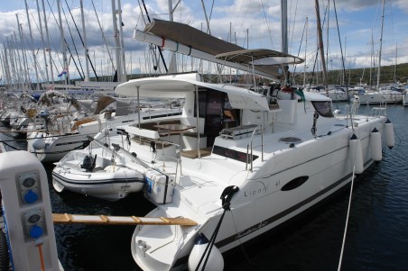 Fountaine Pajot Lipari 41 Argos