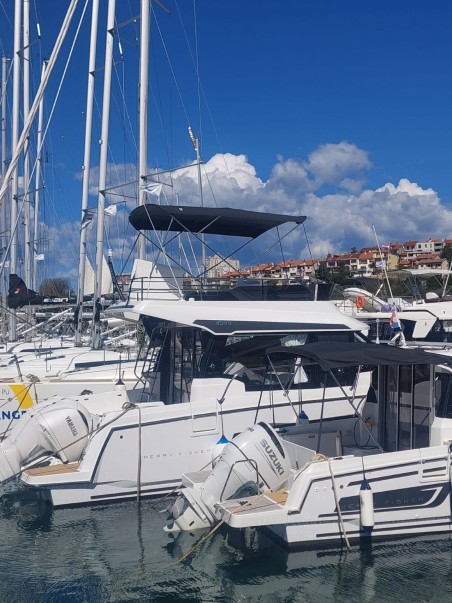 Merry Fisher 1095 Fly | Yacht Charter Croatia | Travelboat